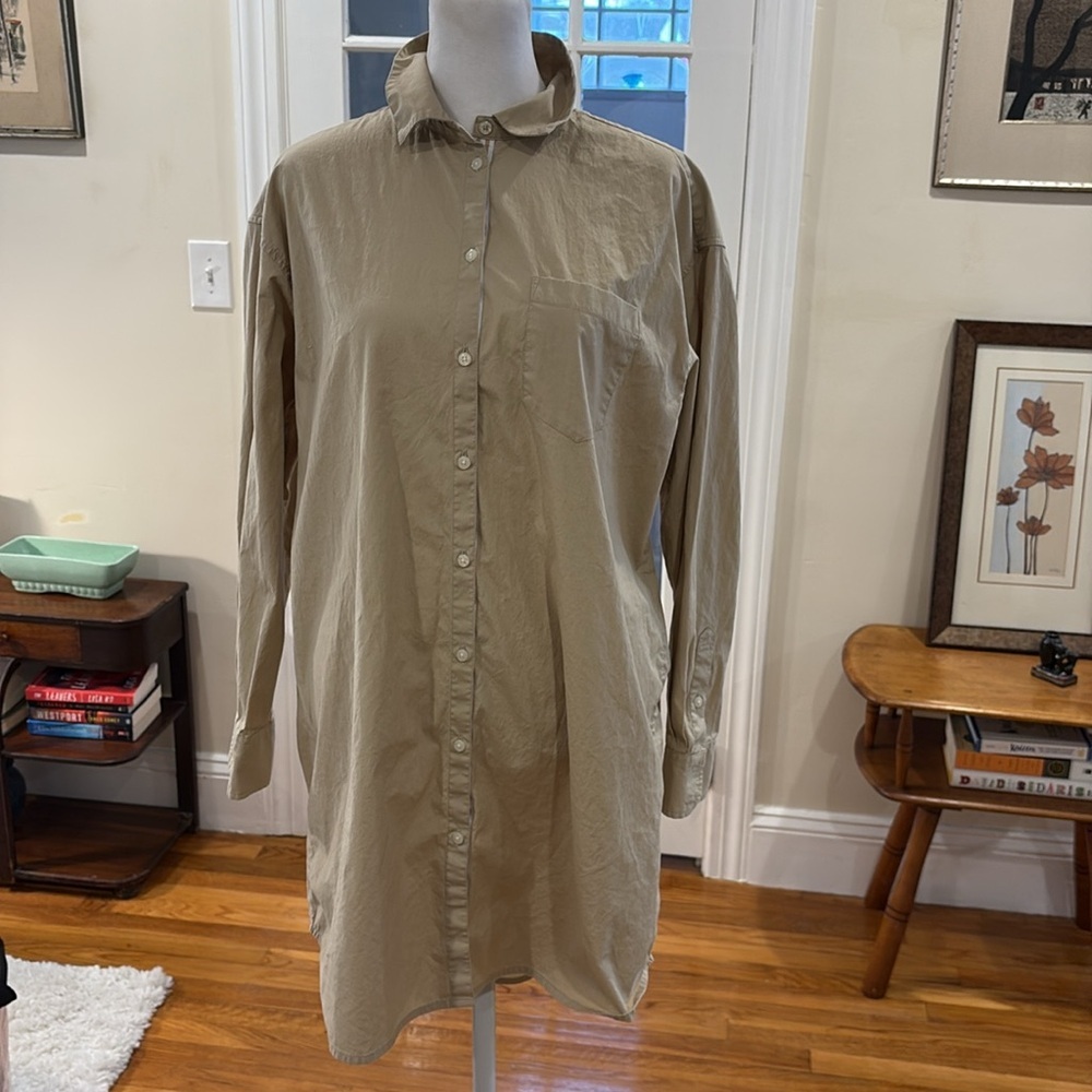 Vineyard Vines Beige Button-Up Shirt Dress.  Size XS